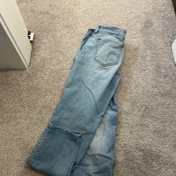 Old Navy Boyfriend Jeans - Picture 2 of 4